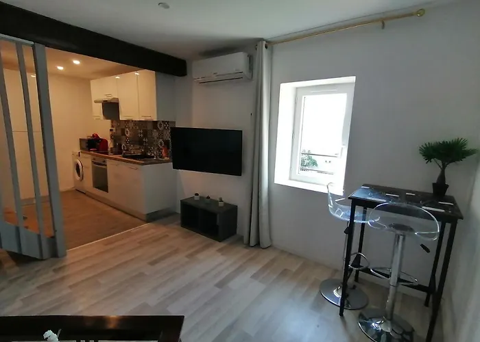 Le Grain De Sable, Avec Mezzanine Tonneins